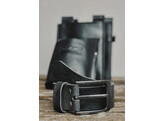 CEINTURE EN CUIR NOIR AVEC BOUCLE